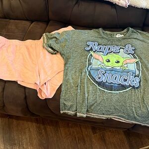 Women’s baby Yoda pajama set